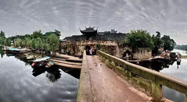 难怪如来从不参加蟠桃宴,他忌惮一妖,连燃灯、弥勒佛也如临大敌
